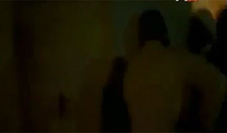 بالفيديو.. تعذيب فتيات داخل السجون الليبية على يد جلادين يتلون القرآن