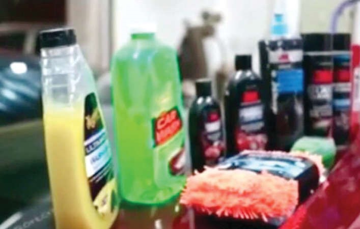 بعض المواد التي تستخدم في عملية الصبغ