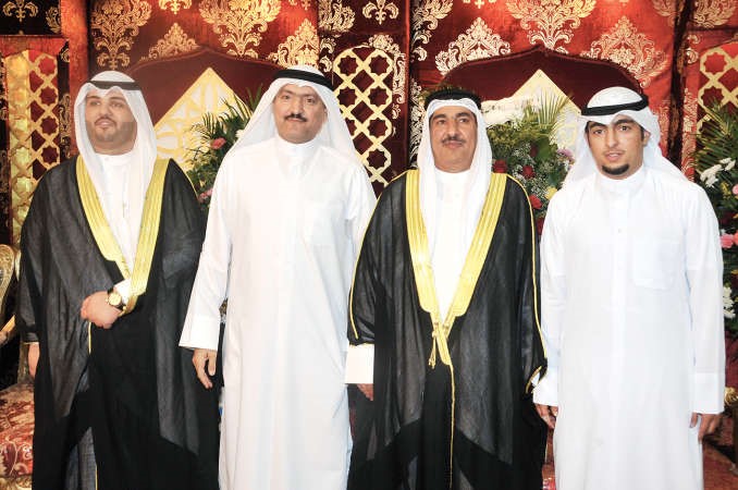 الزميل حسين الرمضان مباركا
﻿