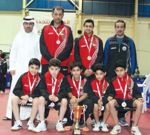 لاعبو البراعم مع كاس المركز الثاني