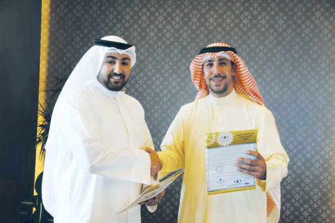 توقيع عقد الراعي الماسي مع المتحدة للحديد والممثلة في المدير التجاري فيصل الخالدي