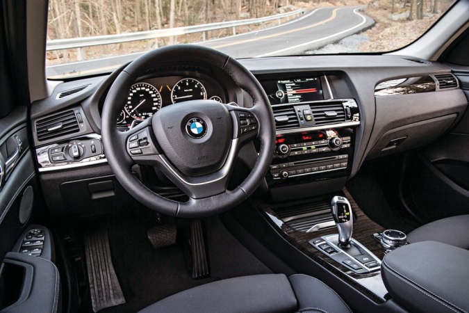 وصول الجيل الثالث من سيارة النشاطات الرياضية BMW X3 إلى الكويت