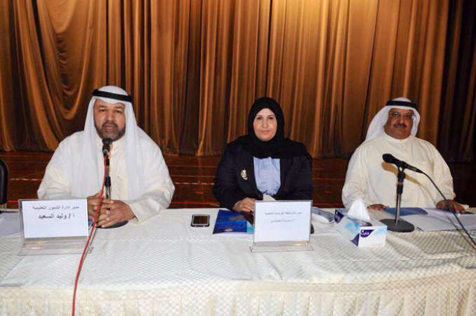بدرية الخالدي متوسطة وليد السعيد وعلي الدوسري خلال اللقاءقاسم باشا﻿