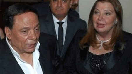 فيديو نادر لعادل امام وعائلته يروي فيه قصة زواجه واسباب الغاء حفل زفافه
