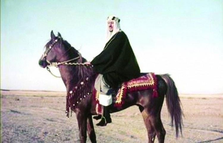 الملك سعود على الجواد
