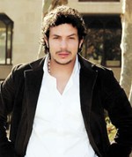 باسل خياط﻿