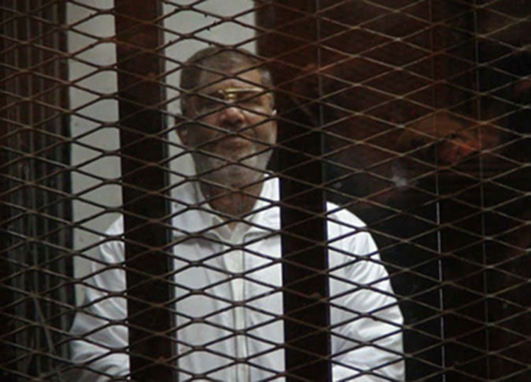 إحالة مرسي لـ «الجنايات» بتهمة التخابر