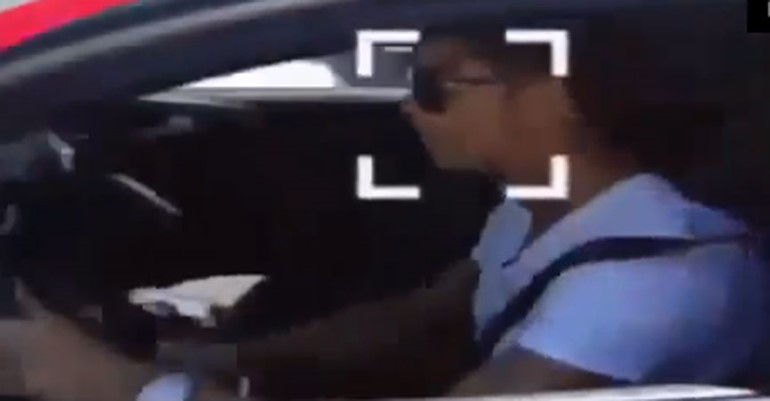 بالفيديو.. شاهد كيف يتعامل رونالدو مع الأطفال!