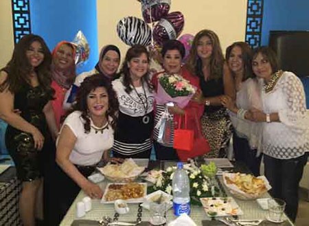 بالصور.. رجاء الجداوي تحتفل بعيد ميلادها الـ 76 
