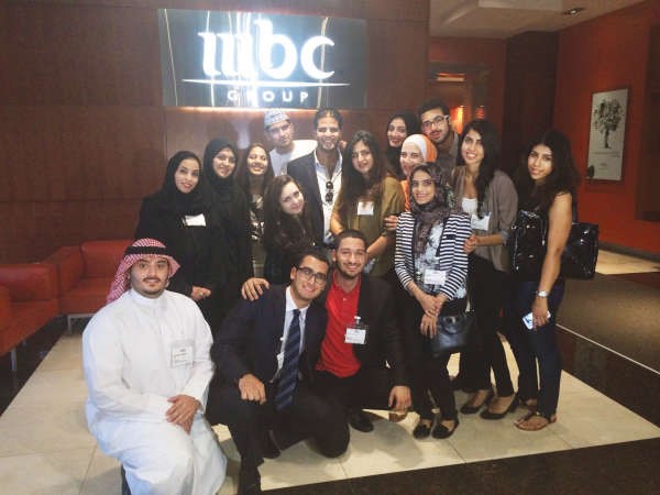 جانب من المشاركين في الدورة