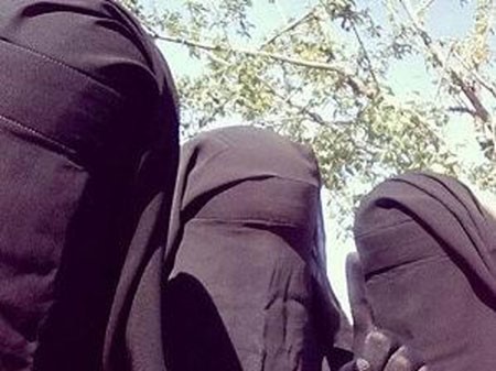 بالفيديو.. مجاهِدة نكاح بريطانية ذهبت الى سوريا لتلقى احبتها في الجنة