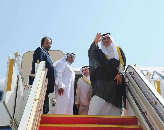 سمو رئيس الوزراء الشيخ جابر المبارك لدى مغادرته الى نيويورك ﻿