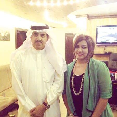 الشاعر حيدر الهزاع مع المطربة بسمة 