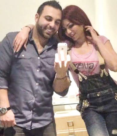 هيفاء مع طارق فريتخ﻿