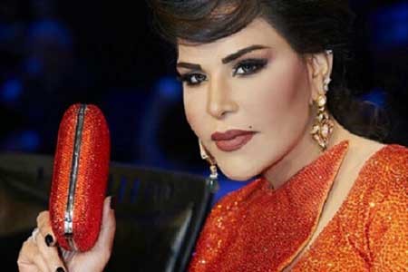 احلام بحقيبة برتقالية