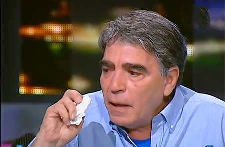 بالفيديو.. شاهد سبب بكاء محمود الجندي على الهواء 