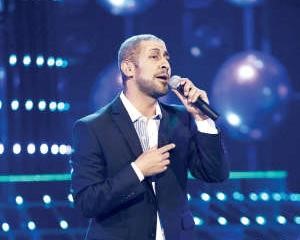 عمايري في شخصية الوسوف ببرنامج شكلك مش غريب﻿