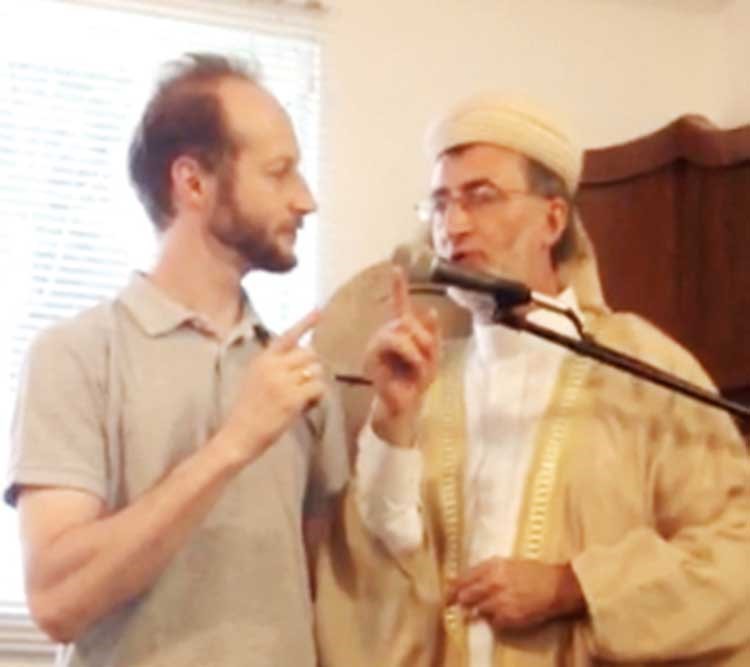 اسلام احد البرازيليين في رمضان