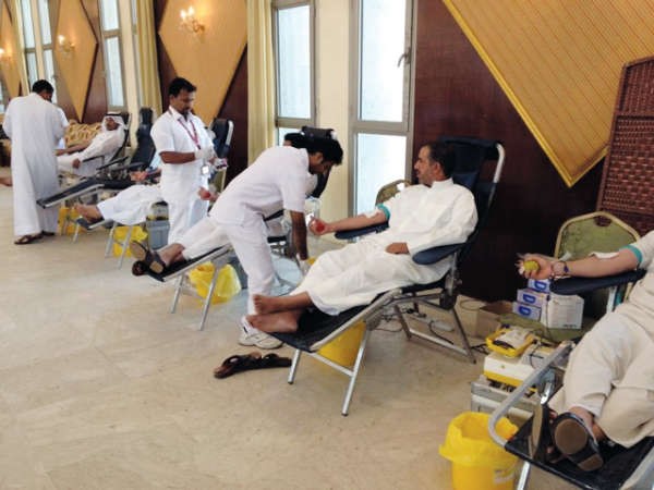 جانب من حملة التبرع بالدم في جمعية صباح السالم التعاونية 