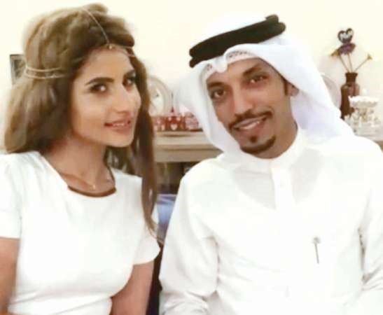 صورة لسعودة وزوجها