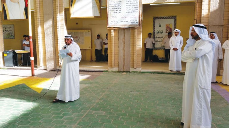 الشاعر سمير الرفاعي يلقي قصيدة تهنئة لامير الانسانية﻿