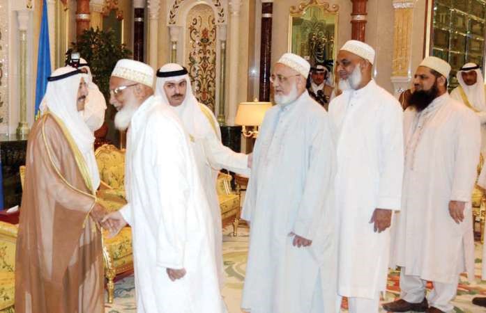 صاحب السمو الامير في استقبال المهنئين ﻿