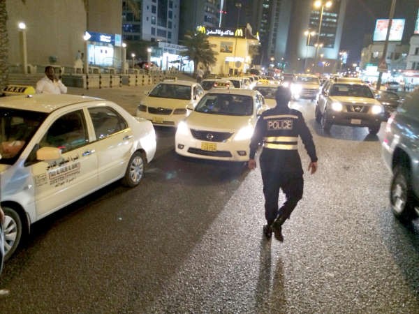  الحملة المرورية استمرت حتى منتصف الليل ﻿