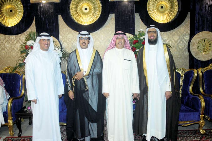 الزميل سامي النصف مهنئا﻿