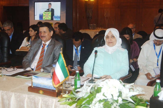 الوزيرة هند الصبيح مترئسة وفد الكويت خلال المؤتمر 	﻿