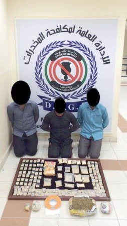 التشكيل العصابي الاسيوي وامامهم الهيروين والماريغوانا﻿
