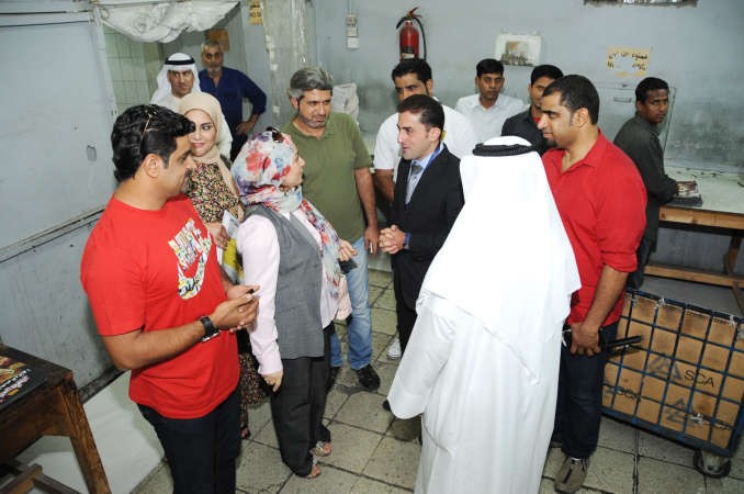 الوفد في جولة بمطابع الانباء