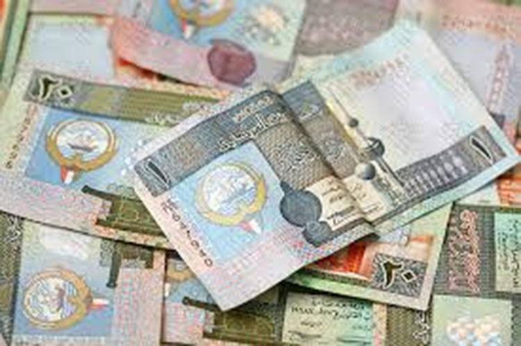 غسيل مركبة بـ2340 ديناراً في منطقة أبو حليفة