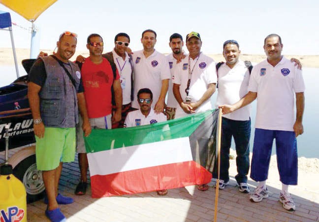 المنتخب خلال تدريباته بالجوف