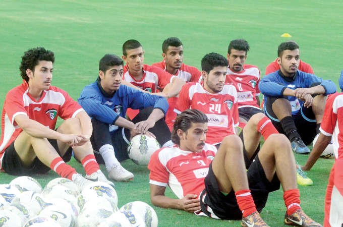 لاعبو المنتخب الاولمبي في تدريب سابق﻿