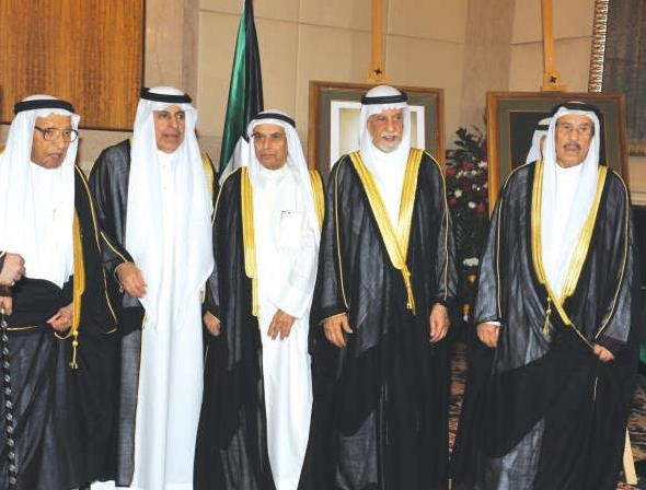 عبدالعزيز الغنام وعبدالرحمن الغنيم يهنئان﻿