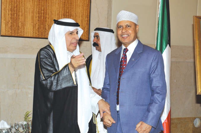 سفير الصومال عبدالقادر امين شيخ مباركا ﻿