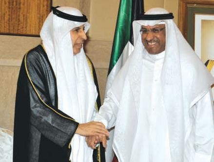 المستشار ضرار العسعوسي مقدما التهاني﻿