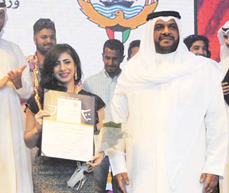 فاطمة العامر افضل مؤلفة