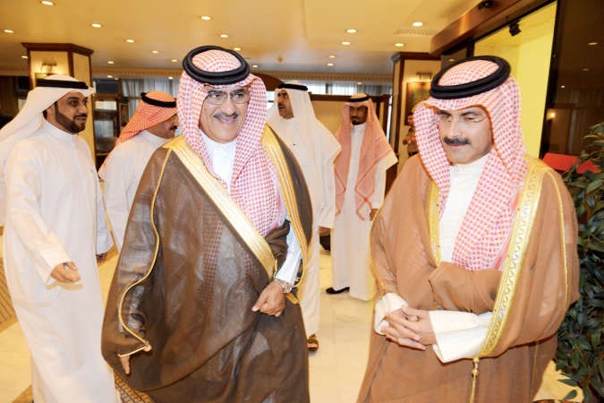 الشيخ مبارك الدعيج مستقبلا عبدالله بن فهد الحسين ﻿