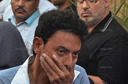 بالفيديو والصور.. حشد فني وشعبي مهيب في وداع خالد صالح