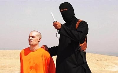 واشنطن تحدد هوية «ذابح» الصحافيين وتقرر إرسال 200 عسكري إلى العراق