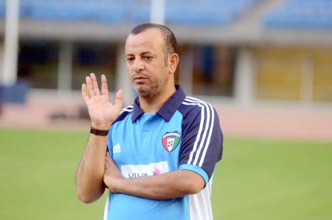 المدرب علي مهنا مستمر مع الاولمبي