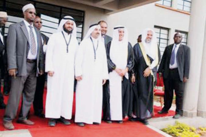 محمد الخميس ودعبدالرحمن المحيلان ودعبدالله السميط وعبدالكريم المجيم