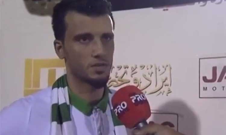 بالفيديو .. لاعب الاهلي السعودي عمر السومة يبارك بالخطأ لنادي القادسية بالفوز