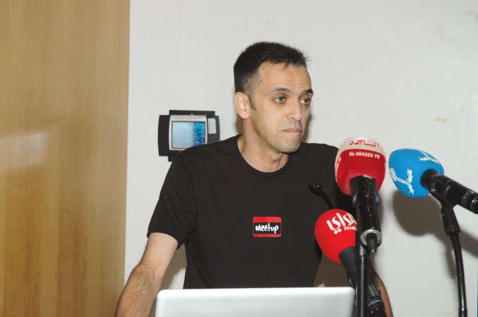 المبادر الشاب خالد الزنكي متحدثا عن مشروعاته ﻿