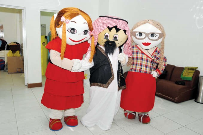 العرائس بانتظار الجمهور في مسرح الشامية ايام العيد﻿