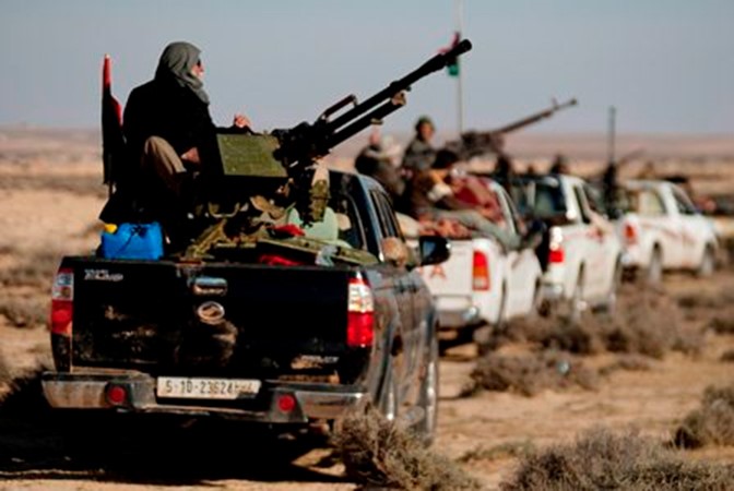 «مجلس ثوار بنغازي» ينضم لرافضي الحوار بين «برلمان طبرق» ومقاطعيه