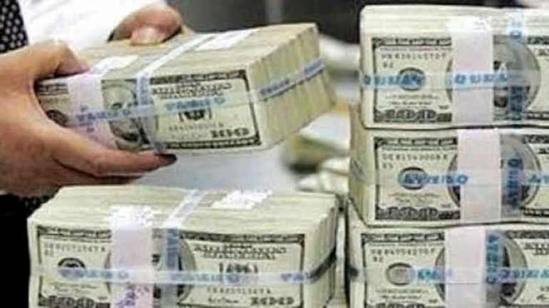 صعود تاريخي للدولار أمام الين