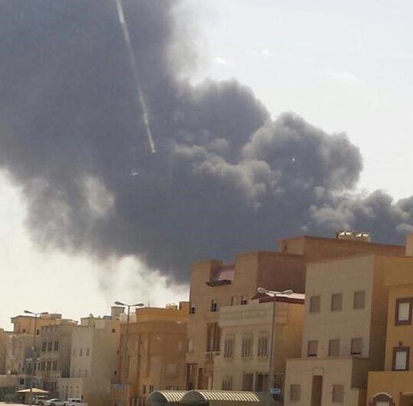 السحب الدخانية رصدت من مسافة 30 كيلومترا
