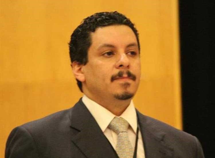 احمد عوض بن مبارك